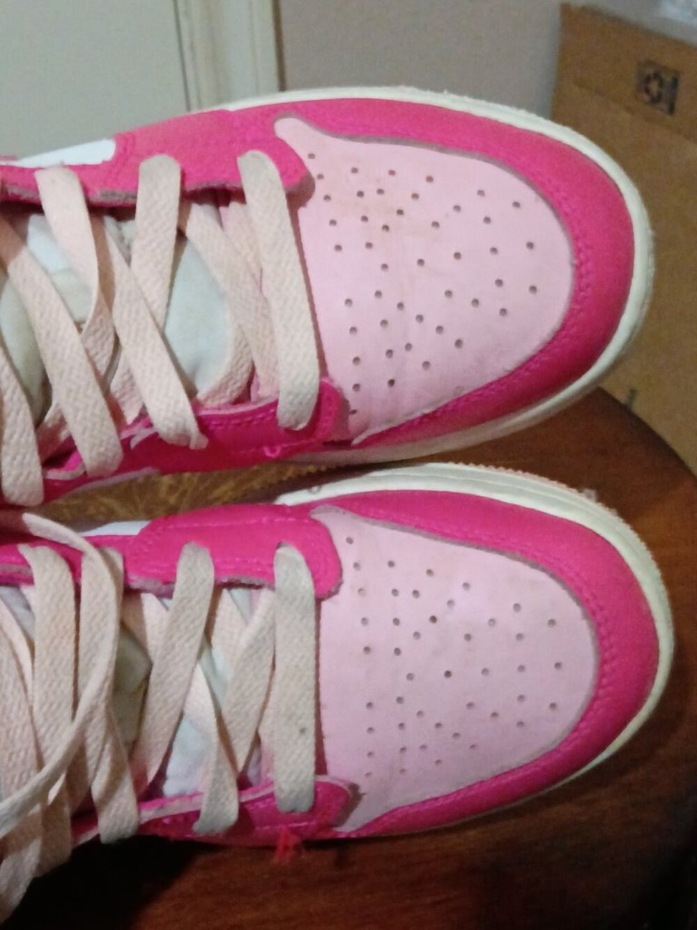 Nike Air Jordan 1 Mid Shoes Youth Kids Size 4Y Fierce Pink  Barbie FD8780-116 - Picture 13 of 13